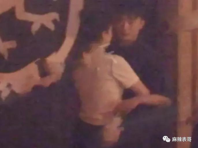这是又塌了一个？