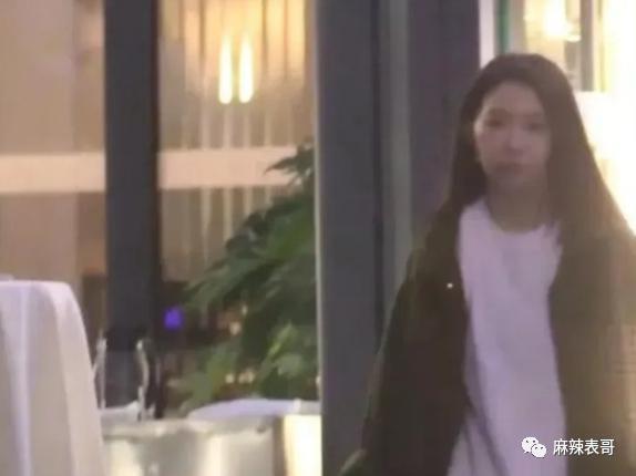 这是又塌了一个？