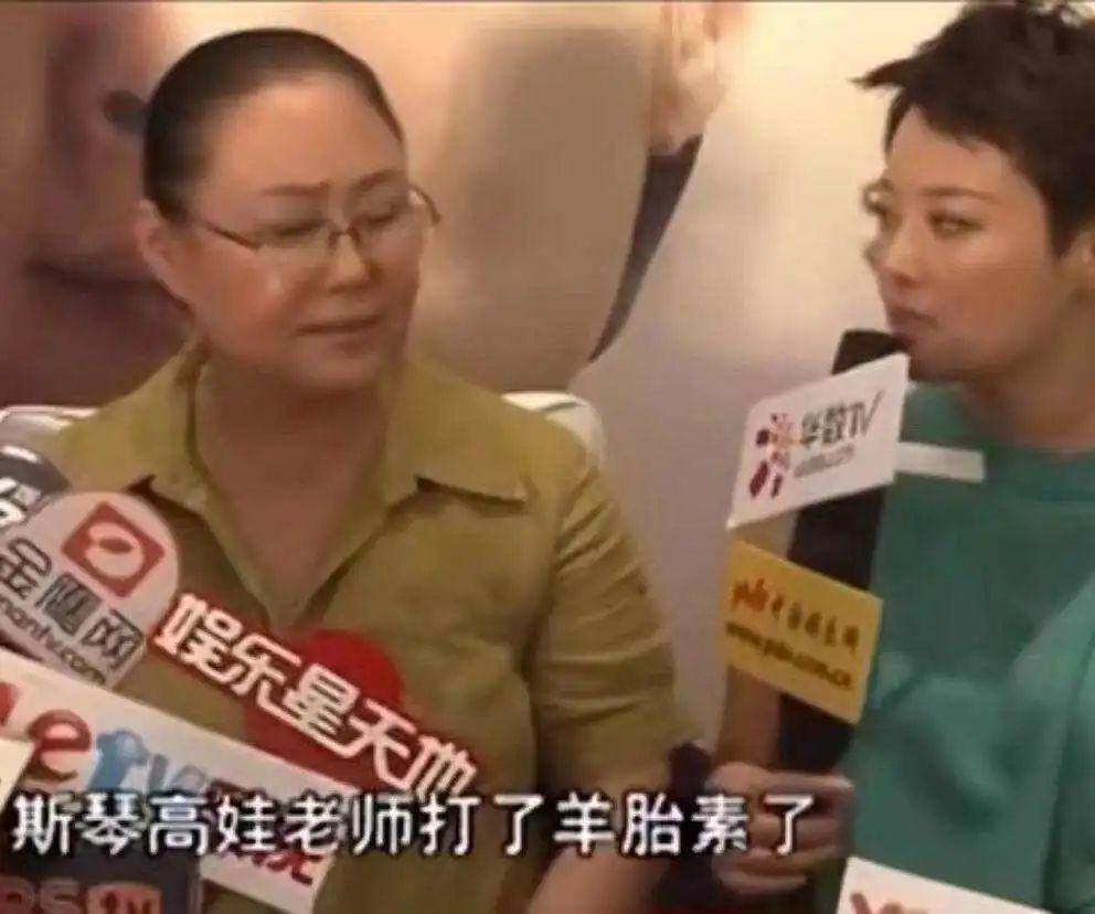 动个脸被百万网友围观，这女明星太会炒作了