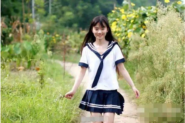 动个脸被百万网友围观，这女明星太会炒作了