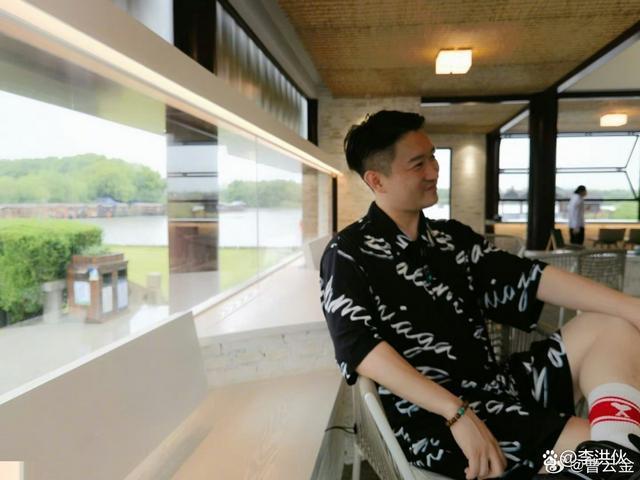 听云轩logo变干德云？独立门户曹云金再出狂言：确实有点像