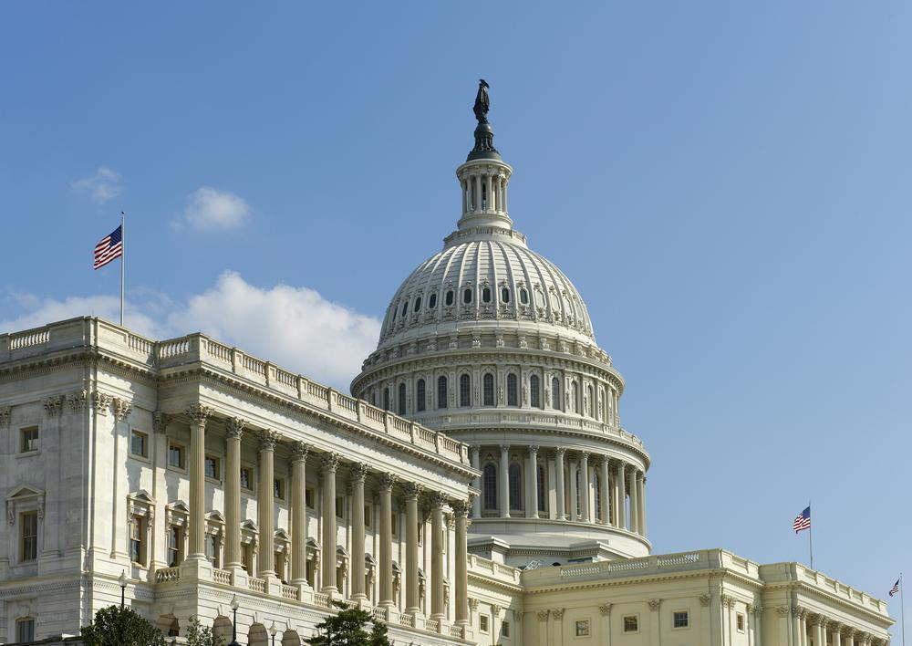 美国众议长“表忠心”：全力支持特朗普再次入主白宫