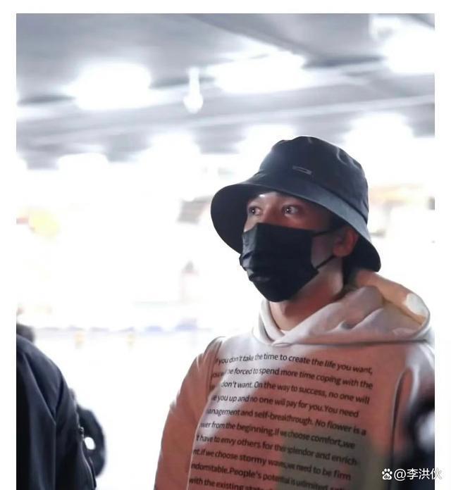 吴楚一直播放录音，陈牧驰痛哭求饶叫“宝贝”恳求删证据