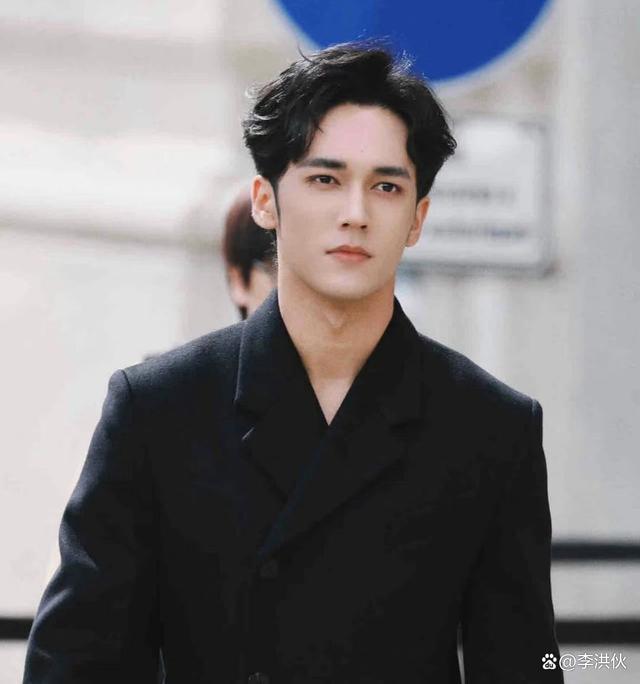 吴楚一直播放录音，陈牧驰痛哭求饶叫“宝贝”恳求删证据