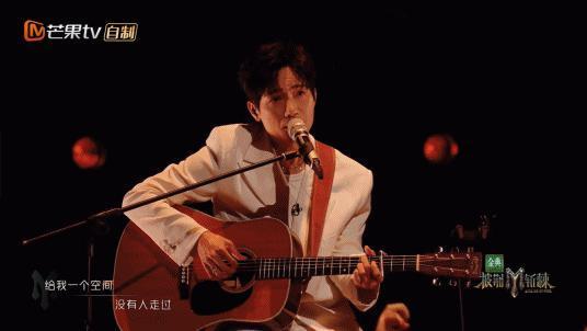 他才翻身，谁又坐不住扣屎盆子？