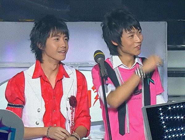 他才翻身，谁又坐不住扣屎盆子？