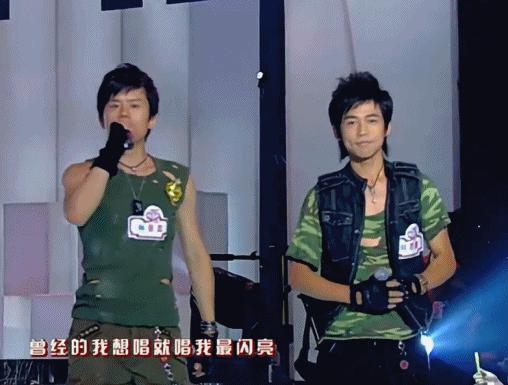 他才翻身，谁又坐不住扣屎盆子？