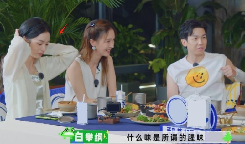 没想到11月才过半，沈腾就这样败了路人缘，王劲松说的没错