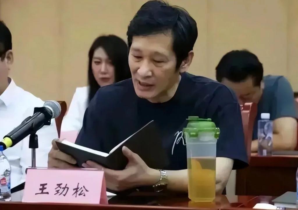 没想到11月才过半，沈腾就这样败了路人缘，王劲松说的没错