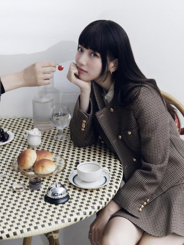 她的甜蜜恋爱，观众：真辣眼睛