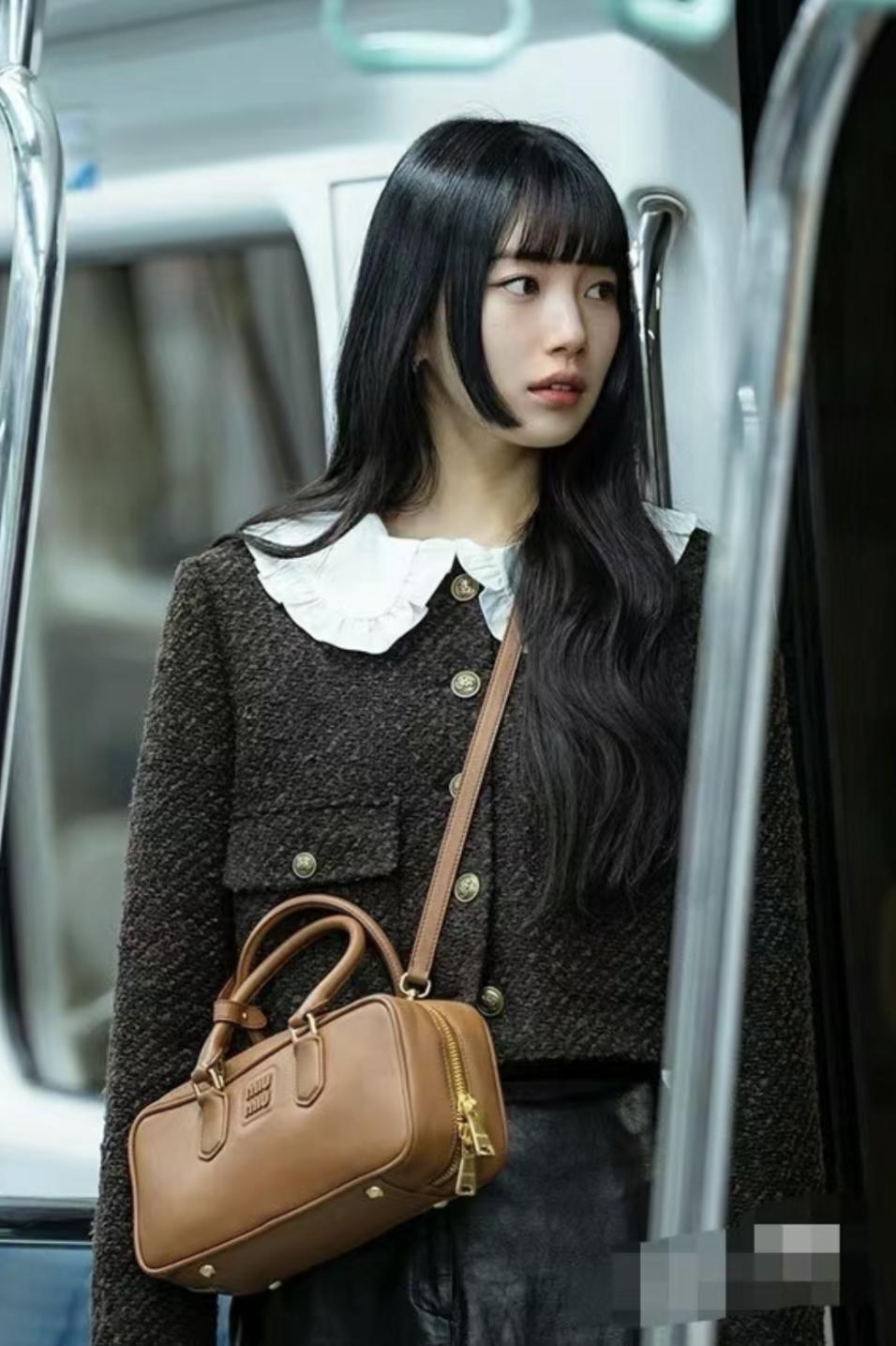 她的甜蜜恋爱，观众：真辣眼睛