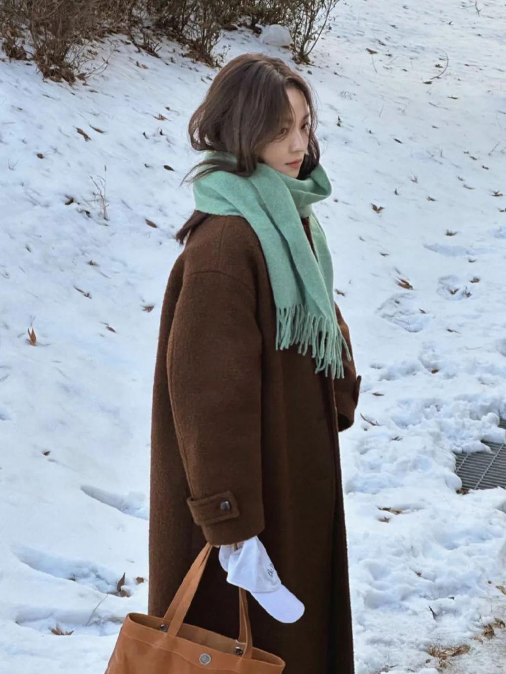 她的甜蜜恋爱，观众：真辣眼睛