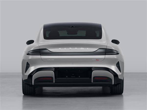 颜值不输保时捷！小米汽车亮相：尺寸媲美Model S