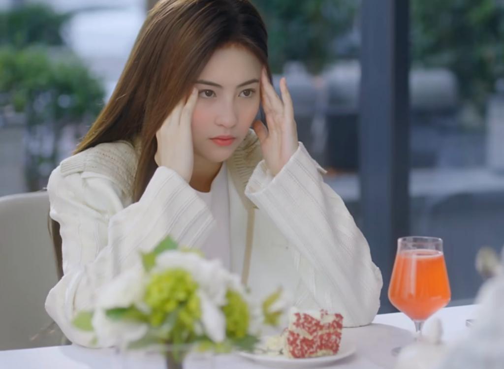 白鹿王鹤棣新剧被嘲是颜值不行？AI换脸别的明星瞬间变高级