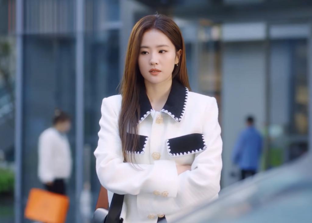 白鹿王鹤棣新剧被嘲是颜值不行？AI换脸别的明星瞬间变高级