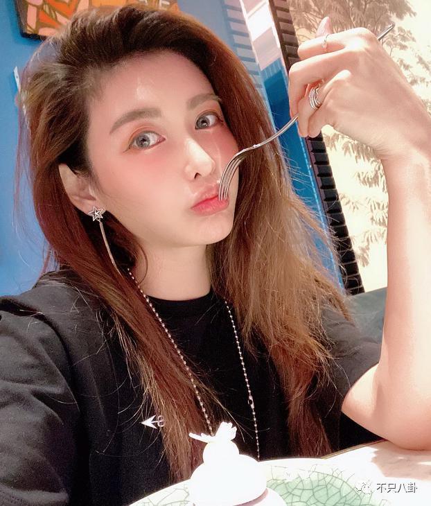 结婚后又火速离婚？！她被评是罗志祥周扬青事件中最大“牺牲品”