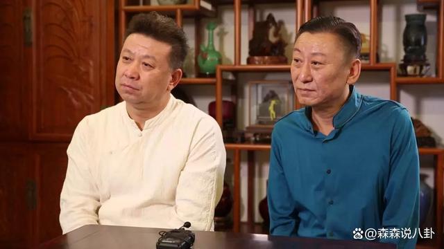 刘兰芳之子相声演员王玉因胃癌去世，冯巩李金斗送花圈
