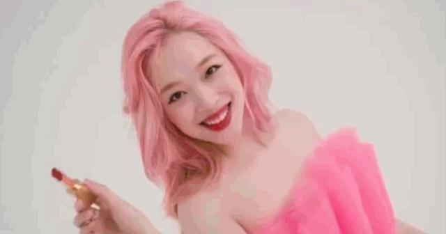 逼到她自杀，现在又说爱她？