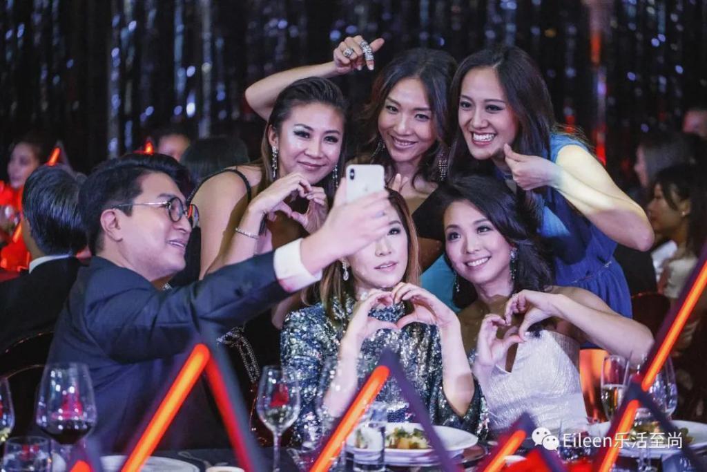 比李嘉欣还美？都领200万生活费，她为什么能进核心贵妇圈？