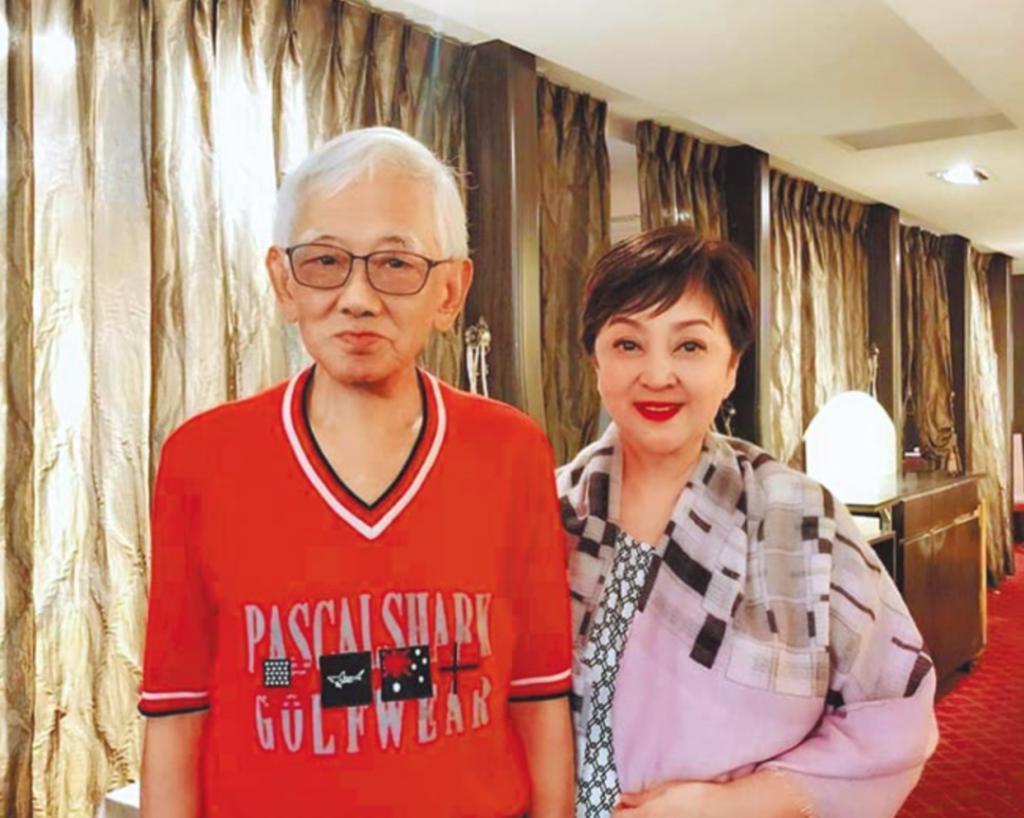 恩爱夫妻为钱反目，音乐教父与玉女掌门人五十年恩怨情史（下）