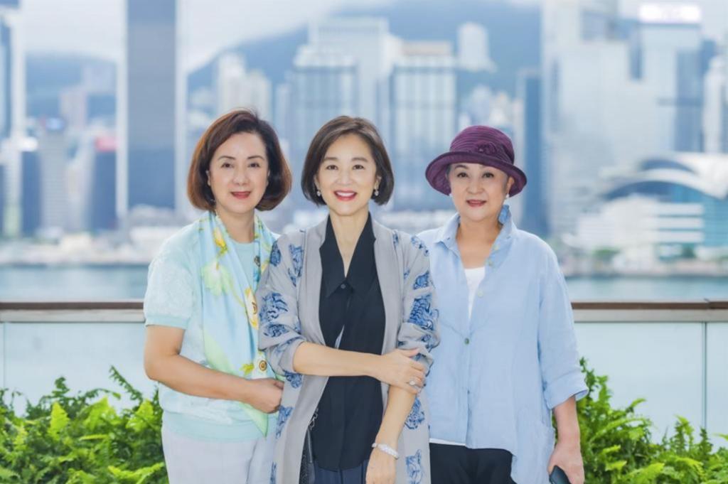 恩爱夫妻为钱反目，音乐教父与玉女掌门人五十年恩怨情史（下）