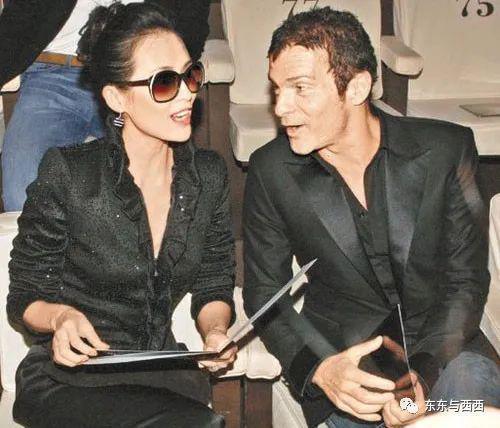 章子怡的富豪前男友瘦骨嶙峋像小老头，神秘暴富却超级抠门