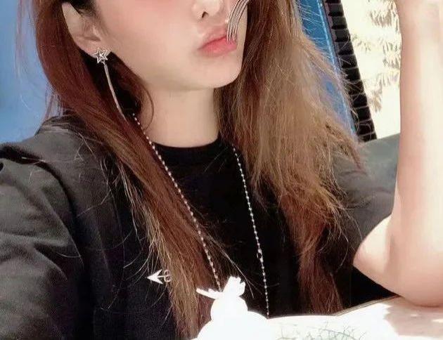 何猷君这小金土豆真的挺不错！