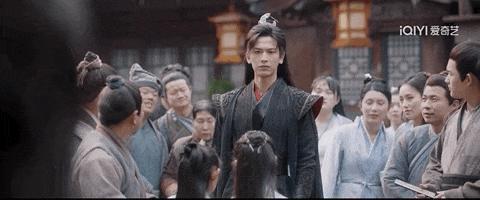 张凌赫别甩锅了