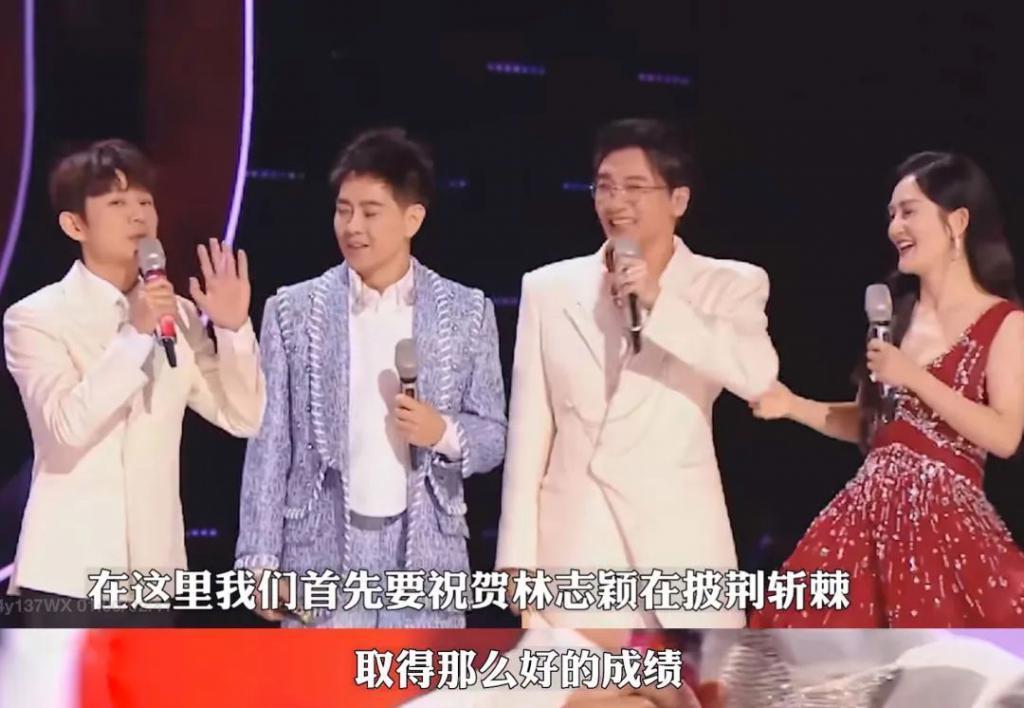 C位出道男顶流，玩起了人间蒸发？