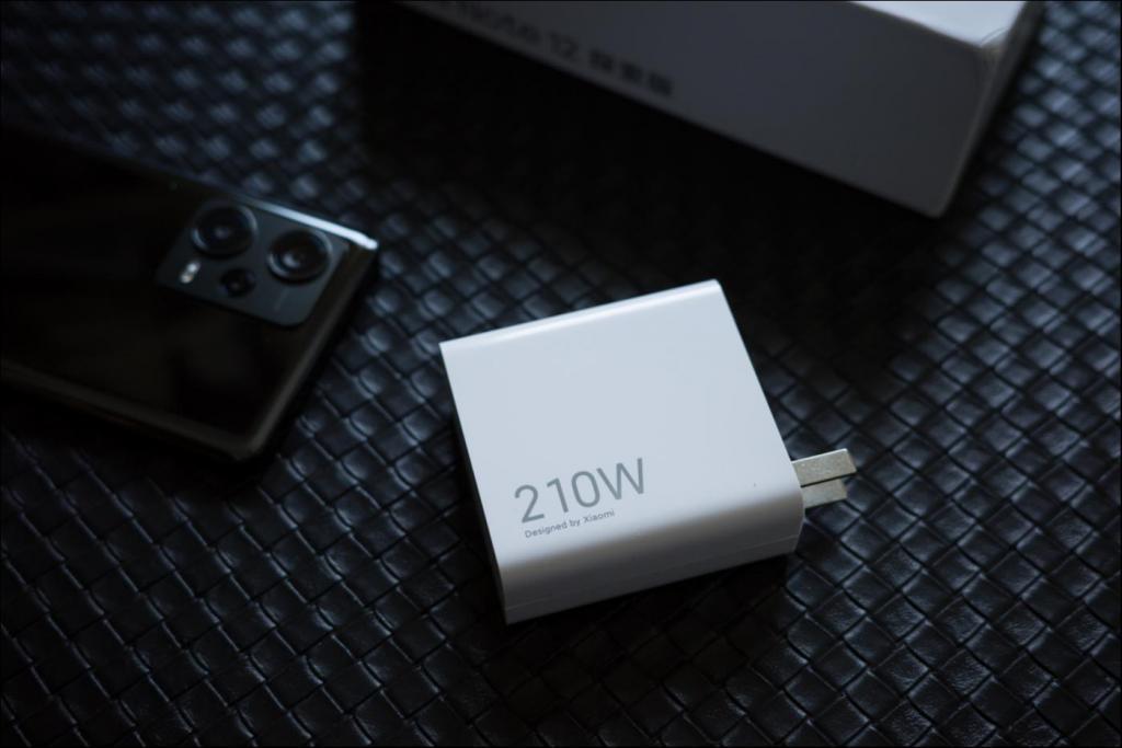 智能手机的2023：科技创新回归理性，折叠屏手机不再高不可攀