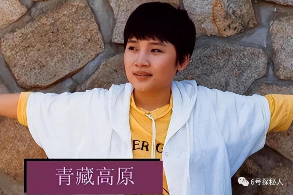 歌手李娜出家已26年，80岁老母亲含泪陪她住寺庙
