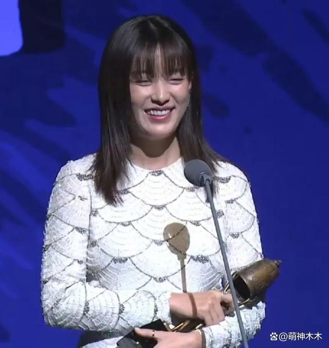 韩孝周获首个网剧视后，获奖感言惹争议，被指责没有良心