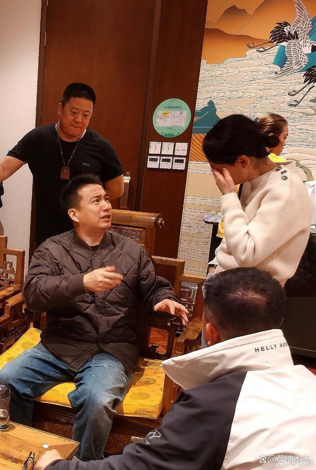 海清新片获好评！黄磊大赞同学力挺她拿奖，黄海波躲角落显落寞
