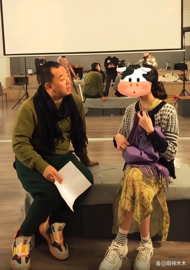 海清新片获好评！黄磊大赞同学力挺她拿奖，黄海波躲角落显落寞