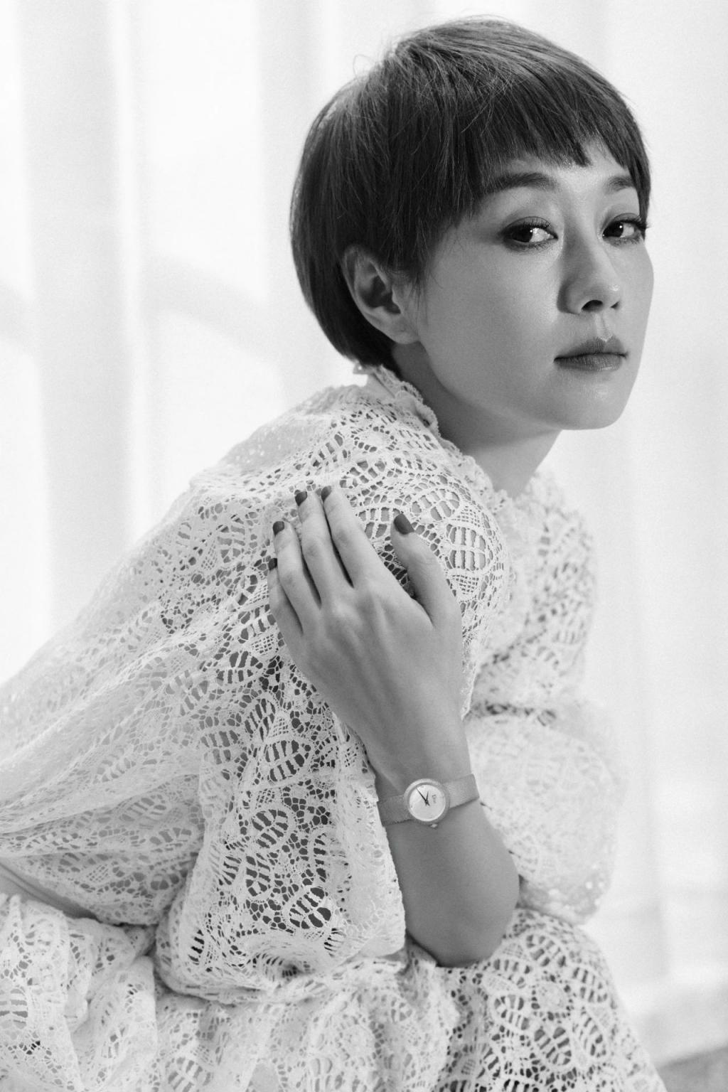 上海时尚活动，马伊琍林允裙子显老气，于适生图颜值高