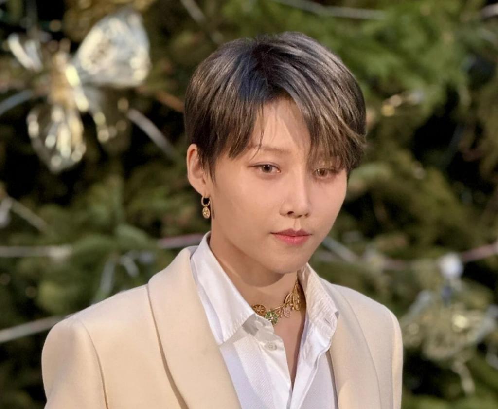 上海时尚活动，马伊琍林允裙子显老气，于适生图颜值高