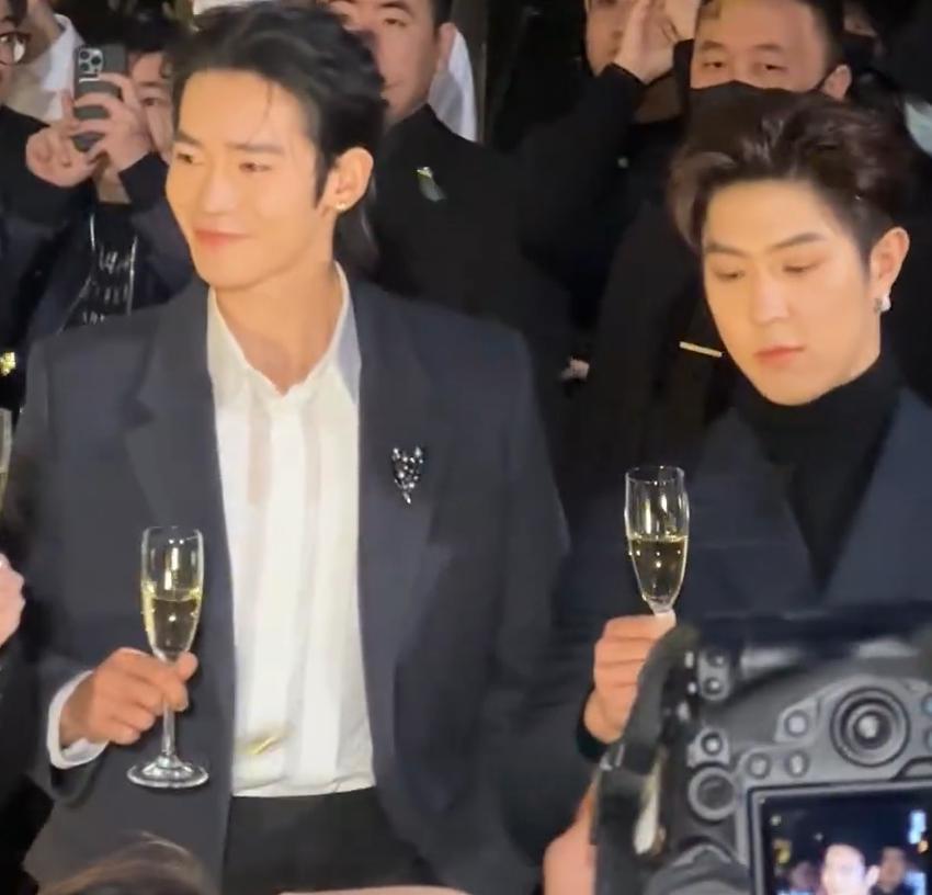 上海时尚活动，马伊琍林允裙子显老气，于适生图颜值高