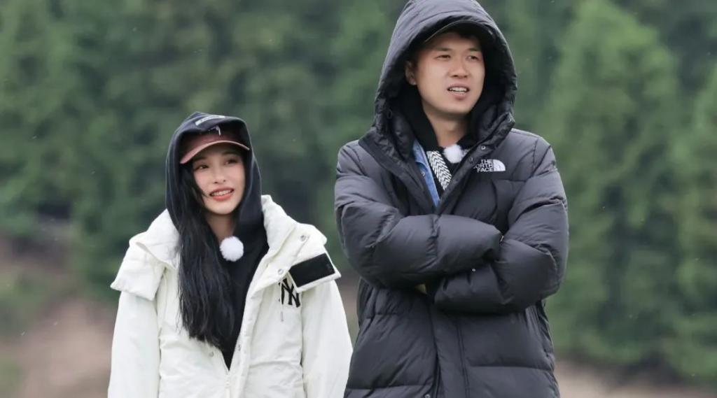 全网劝她离婚，内娱模范夫妻不演了