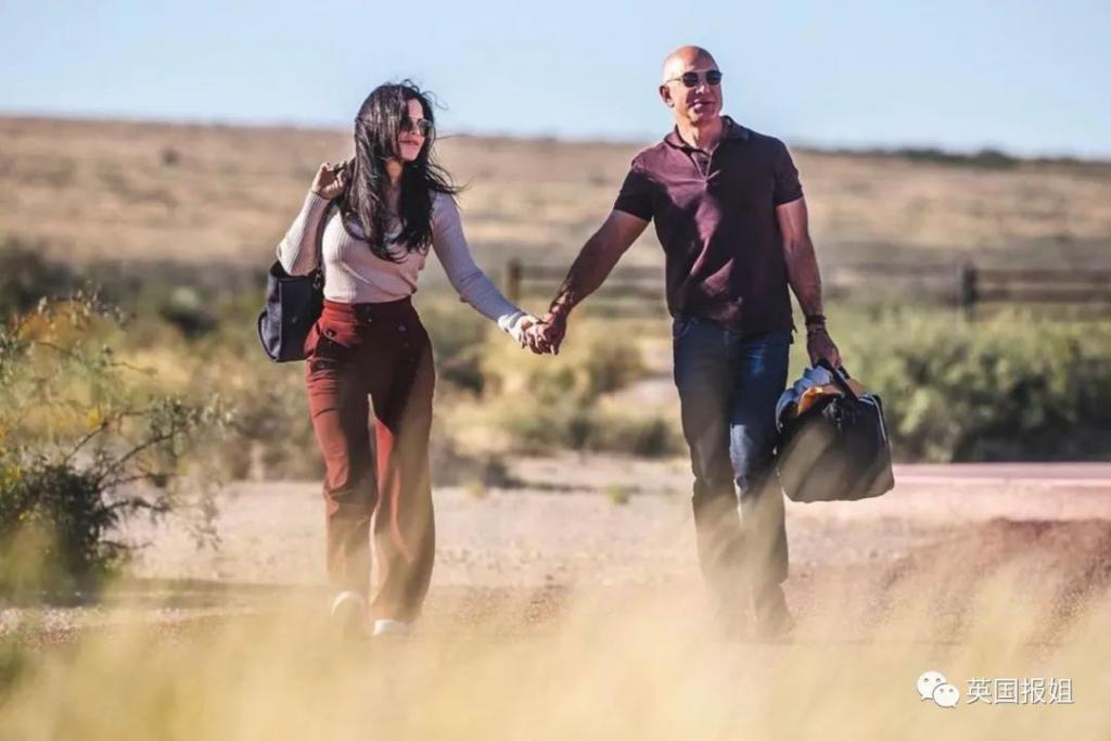 亿万富豪贝索斯和女友自曝亲密私事！婚内出轨爱到发疯？