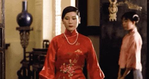 内娱疯批美人鼻祖，终于拿下影后