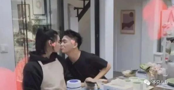 好甜好好嗑！这一对是真的超爱彼此啊
