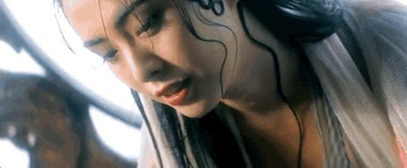 30年了，她仍是华语「欲女」天花板