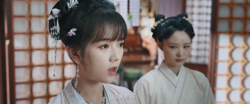 不只尬演大美女！是全剧尬