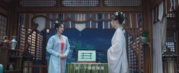 不只尬演大美女！是全剧尬