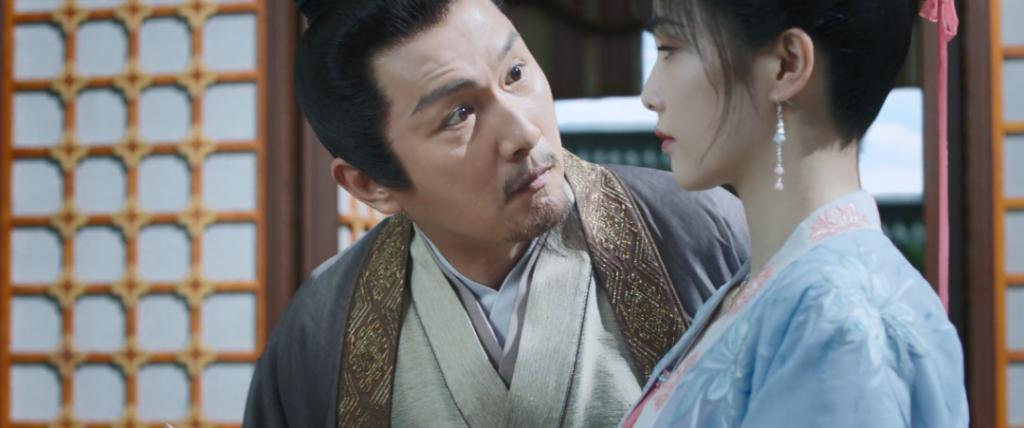 不只尬演大美女！是全剧尬