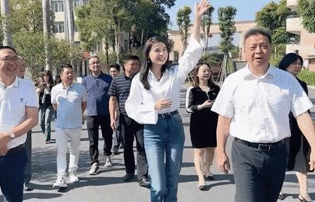 败光20亿后，她这捞女真输了？