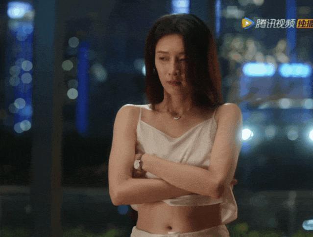 败光20亿后，她这捞女真输了？