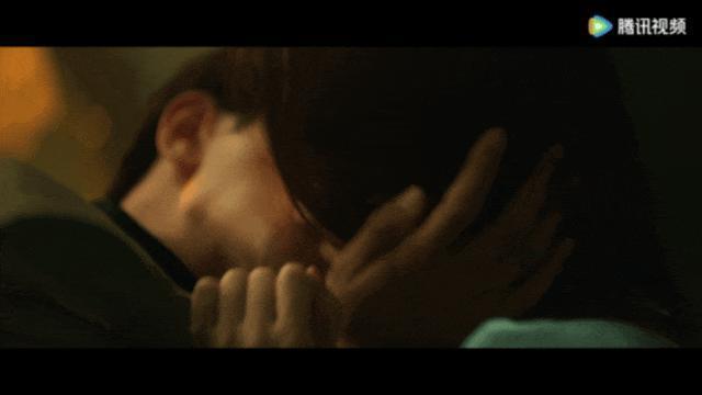 同样是刘亦菲演的吻戏，《玫瑰故事》和《梦华录》差距在哪