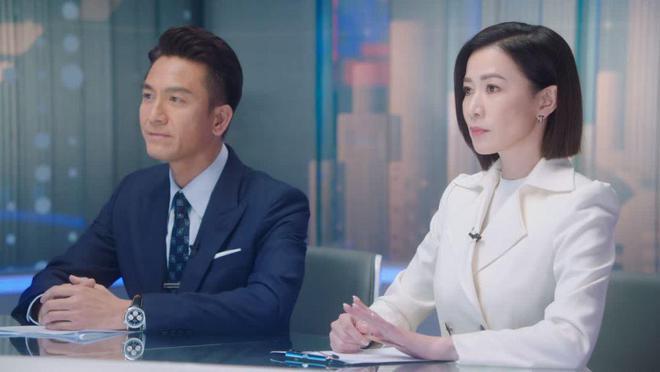 好家伙！《新闻女王》首播好评一片，2023年港剧天花板真的来了