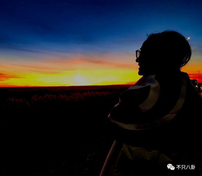 他俩又恋爱了？是一直没分手还是旧情复燃啊？